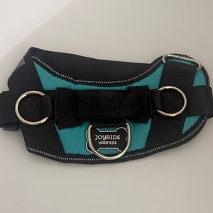 Joyride Harness in Black and Teal